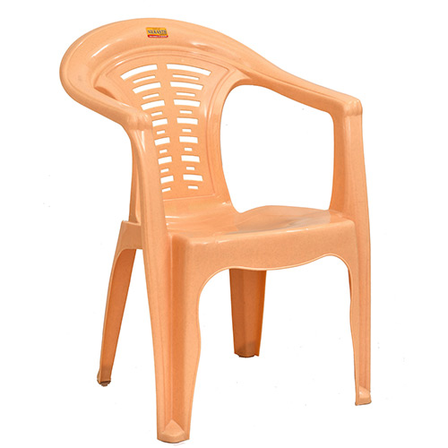 Manufacturer of Plastic Chairs